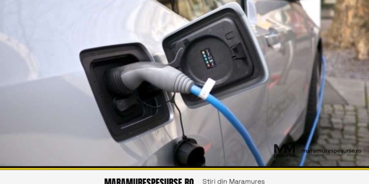 Primăria Băița de sub Codru își modernizează parcul auto cu două autovehicule electrice