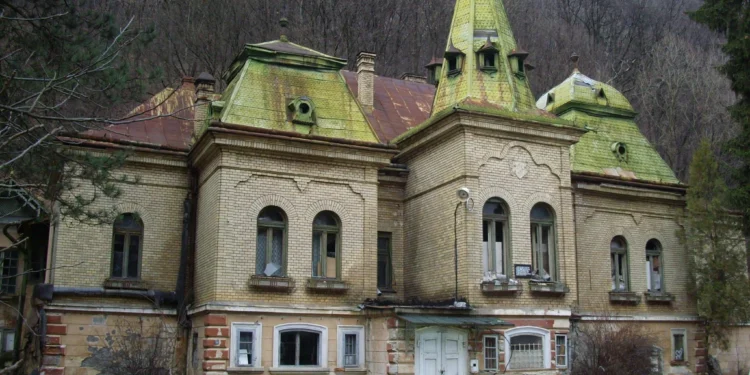 Restaurarea Castelului Pocol din Baia Mare, un proiect cu multe provocări. Investiție de 23 de milioane de lei pentru un centru cultural