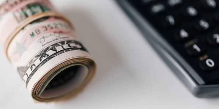 Datoria statului a sărit de pragul de 1.200 miliarde de lei, peste 60% din PIB
