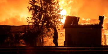 Un nou atac aerian rusesc asupra Kievului: un copil a murit și cinci persoane au fost rănite