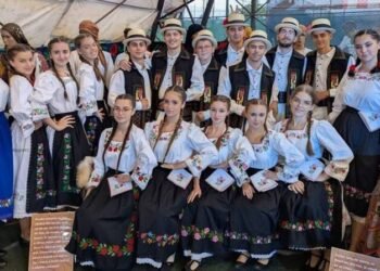 Ansamblul Mălinul va reprezenta Tăuții-Măgherăuș la Romanian Open Dance Cup. Dans popular și tradiție pe scena Sălii Sporturilor