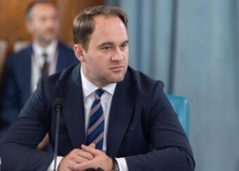 153 de posturi la Eco Management Maramureș. Gabriel Ștețco cere explicații privind costurile