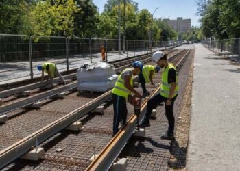 Ciucu vrea să împrumute 350 de milioane de euro pentru transportul public din București