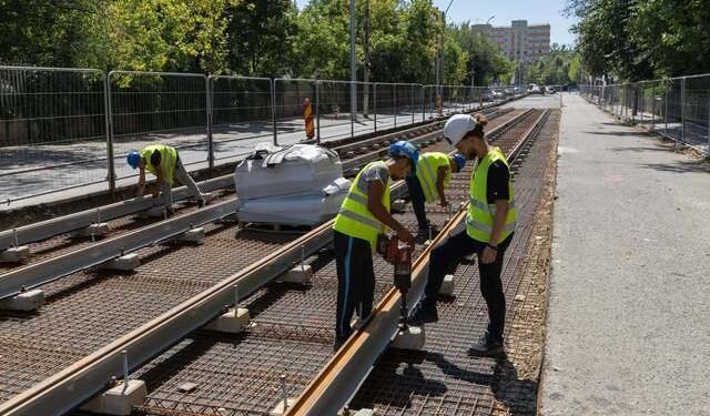 Ciucu vrea să împrumute 350 de milioane de euro pentru transportul public din București