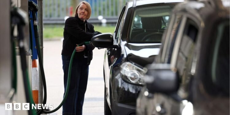 SUA presează Europa pe rezervele de motorină. Trump amenință cu interdicția de export